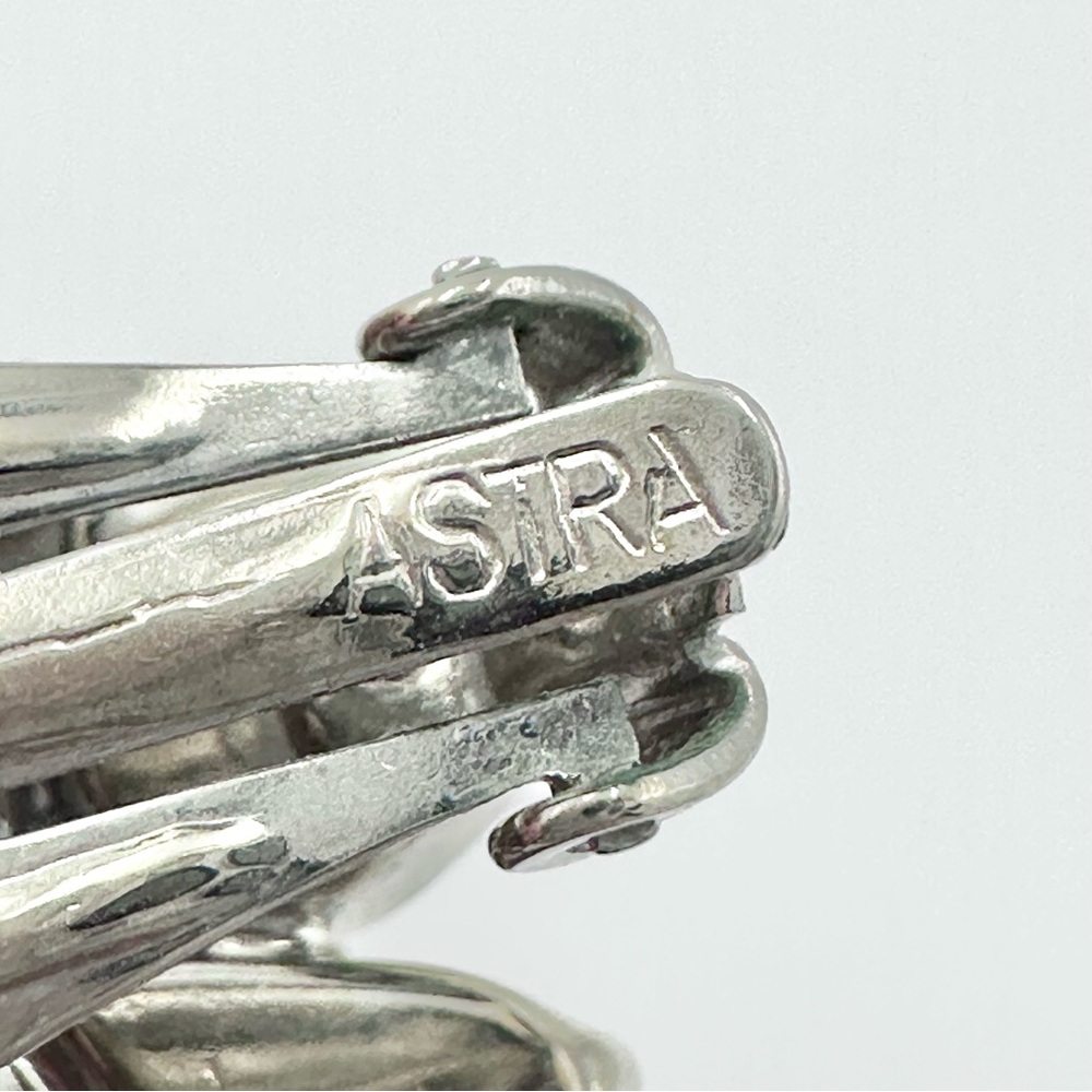 ASTRA Vintage Clear Rhinestone Clip On Earrings - Picture 2 of 6